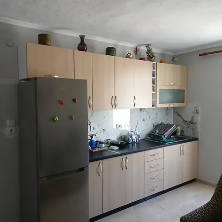 Endless Summer Sarandë
